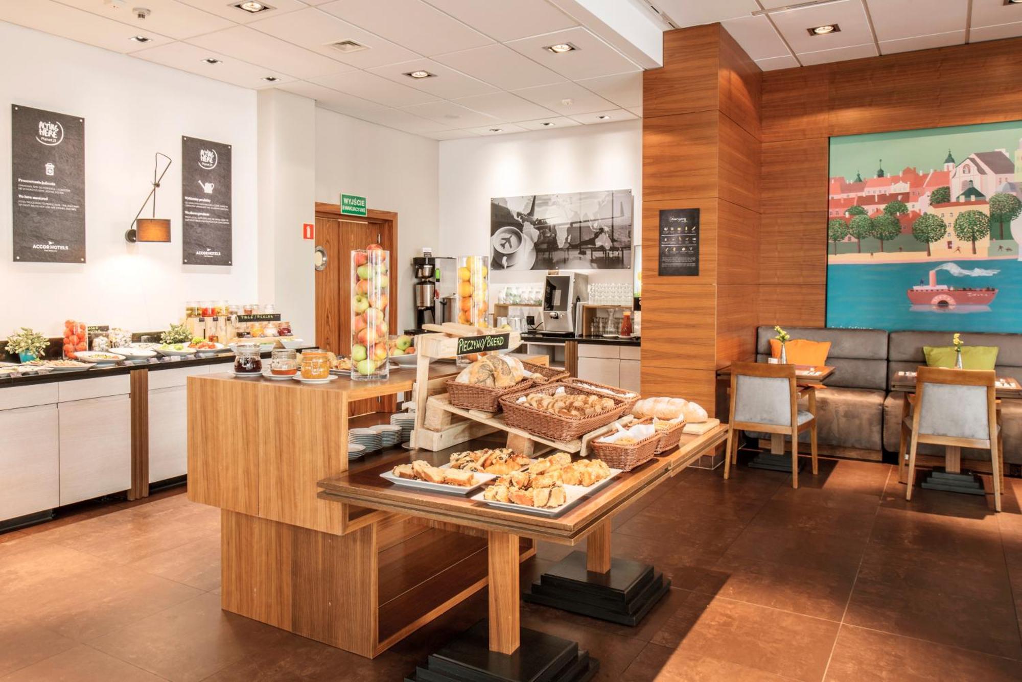 Mercure Warszawa Airport Εξωτερικό φωτογραφία
