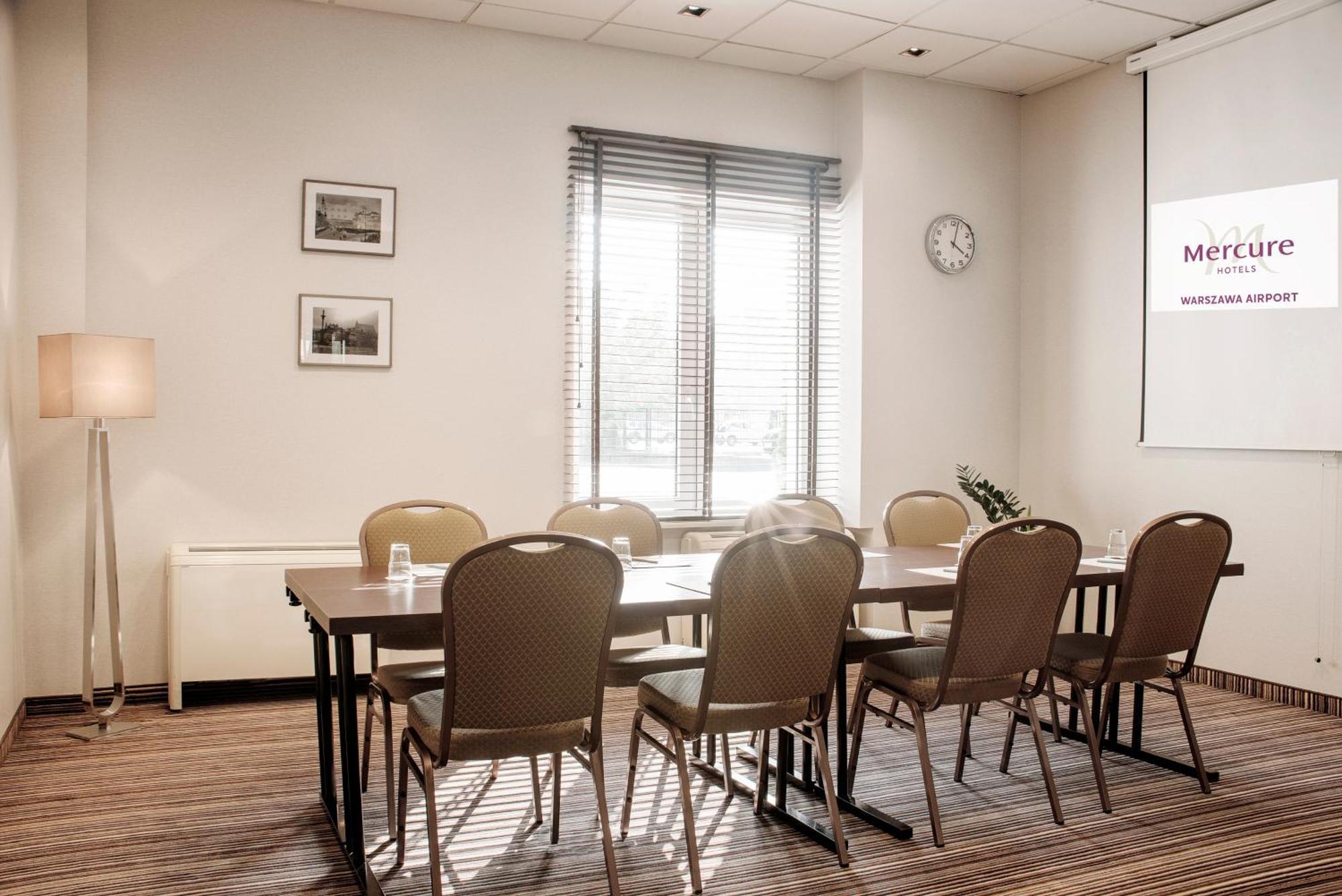 Mercure Warszawa Airport Εξωτερικό φωτογραφία